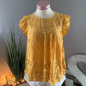 Womens American Eagle Short Sleeve Top - Size M